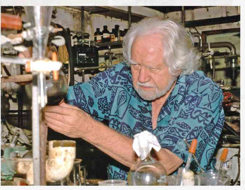 Alexander Shulgin at work in his laboratory